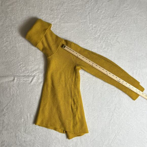 Women's Wool Blend Turtleneck Sweater Size M Mustard Minimalist Capsule Wardrobe - Picture 6 of 10